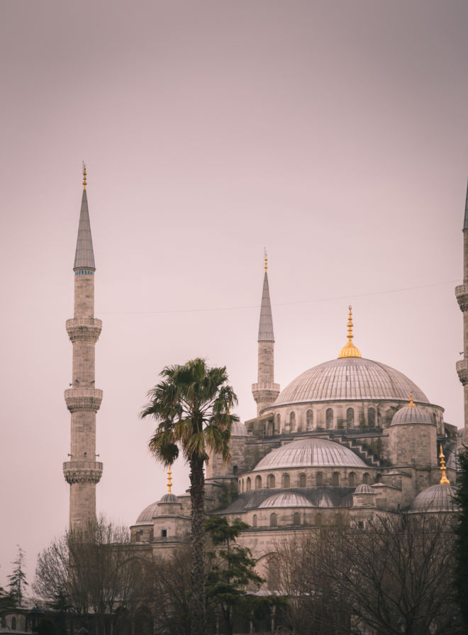 Istanbul-3807-BLUE-MOSQUE-web-lucile-daubarede